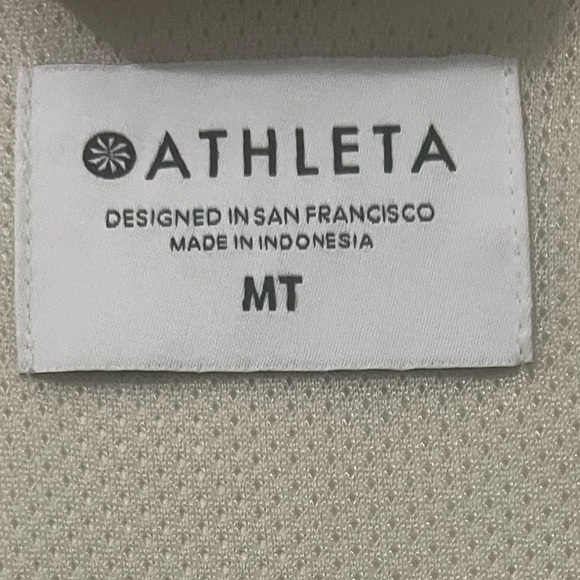 Athleta Drip Drop Rain Jacket in Beech Stone Pink Full Zip Size Medium Tall - Picture 7 of 8